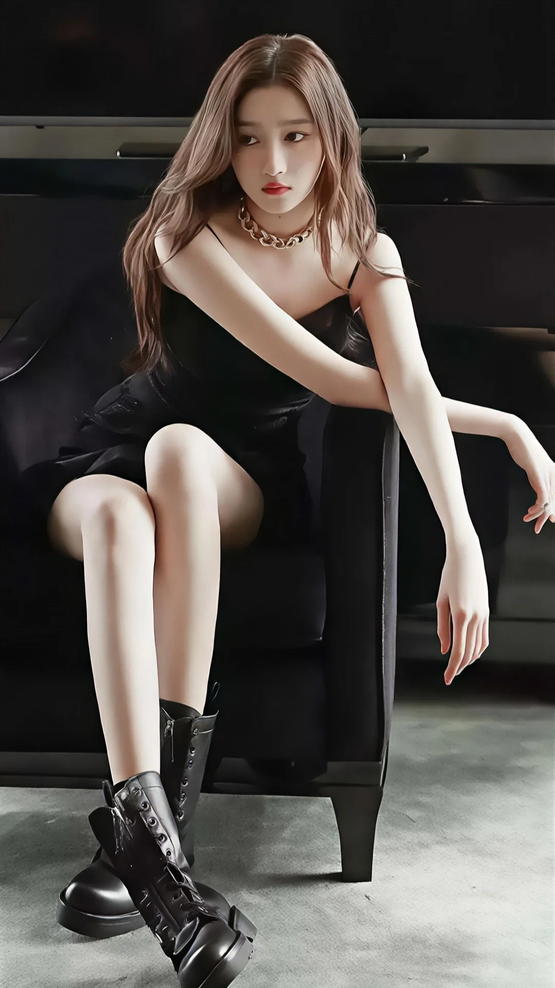 颜值暴击💥这组美女壁纸让手机美到犯规✔