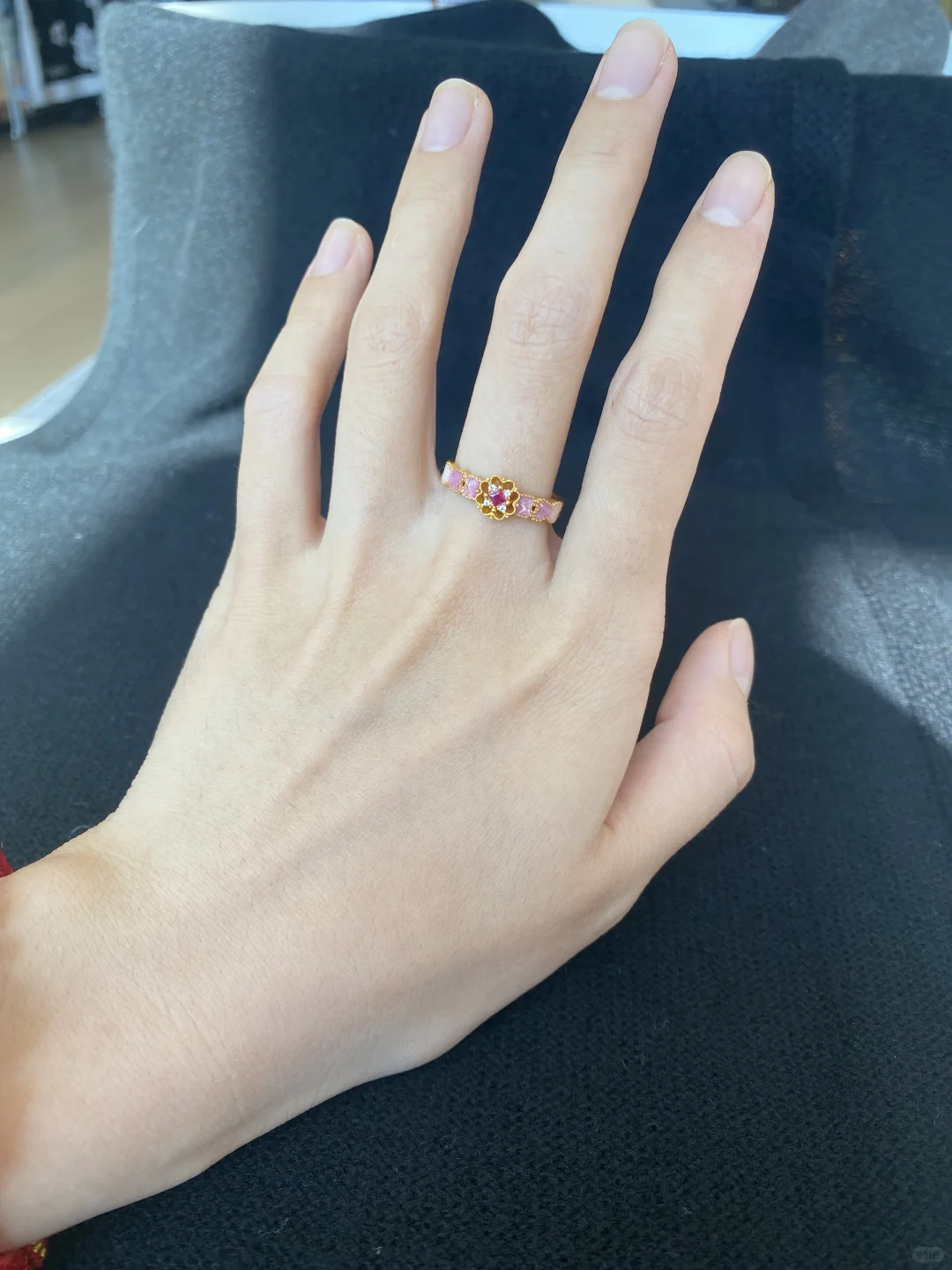 偶尔也想做个温柔妩媚的小女人