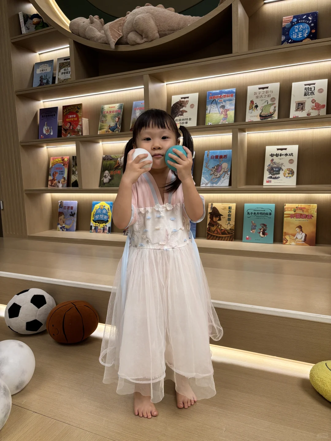 女孩子真的逃不过各种公主裙