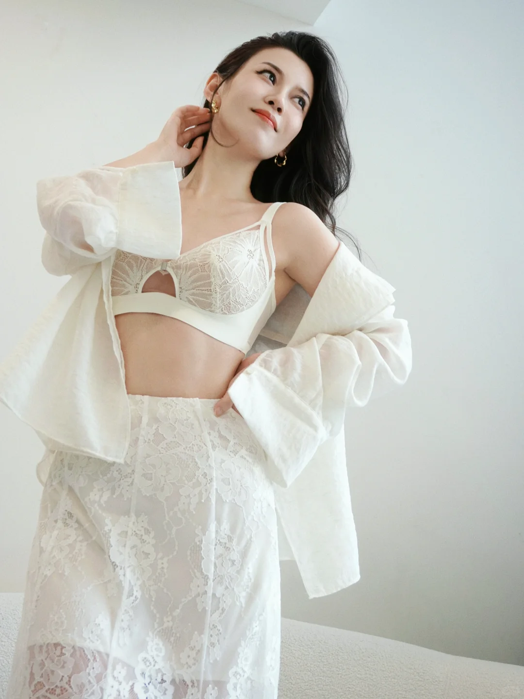 温柔且坚韧｜这才是大女主该穿的内衣