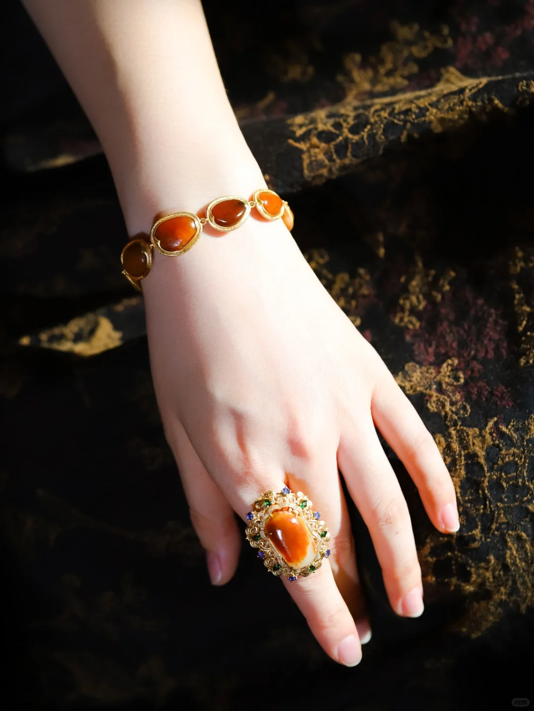 惊呆了！和田玉独籽还能这么玩儿？