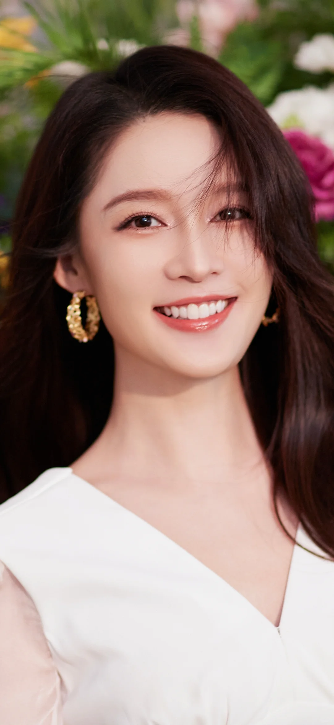 💕美到尖叫！李沁壁纸，每一张都超惊艳