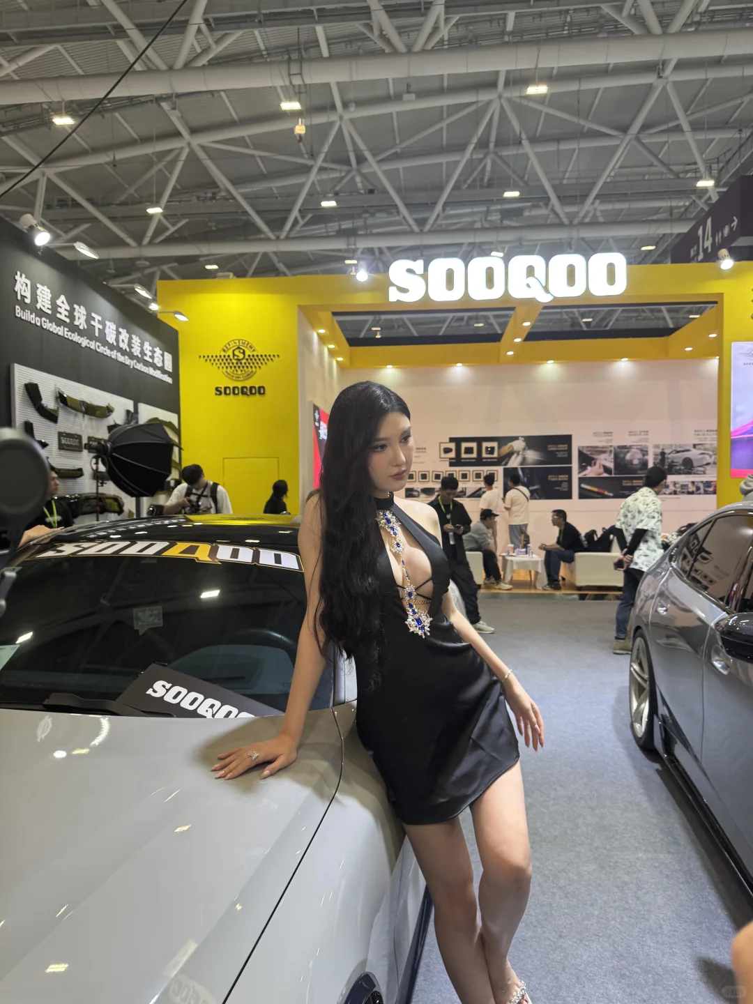 今日份壁纸/小露娜.