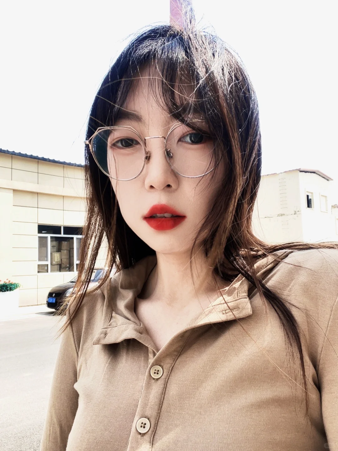 在你的眼神中，我看到了情丝万缕