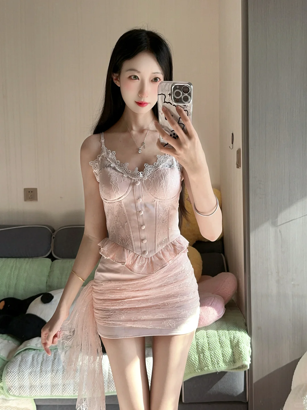 秋天穿粉色也太温柔了～