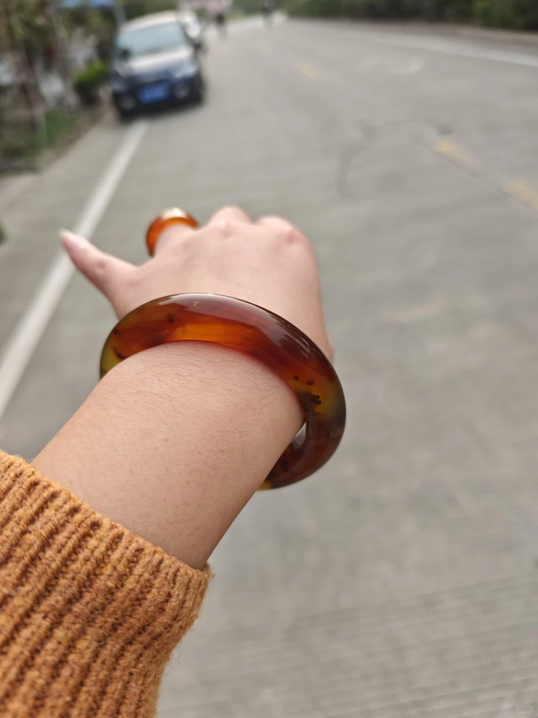 看红装素裹，分外妖娆