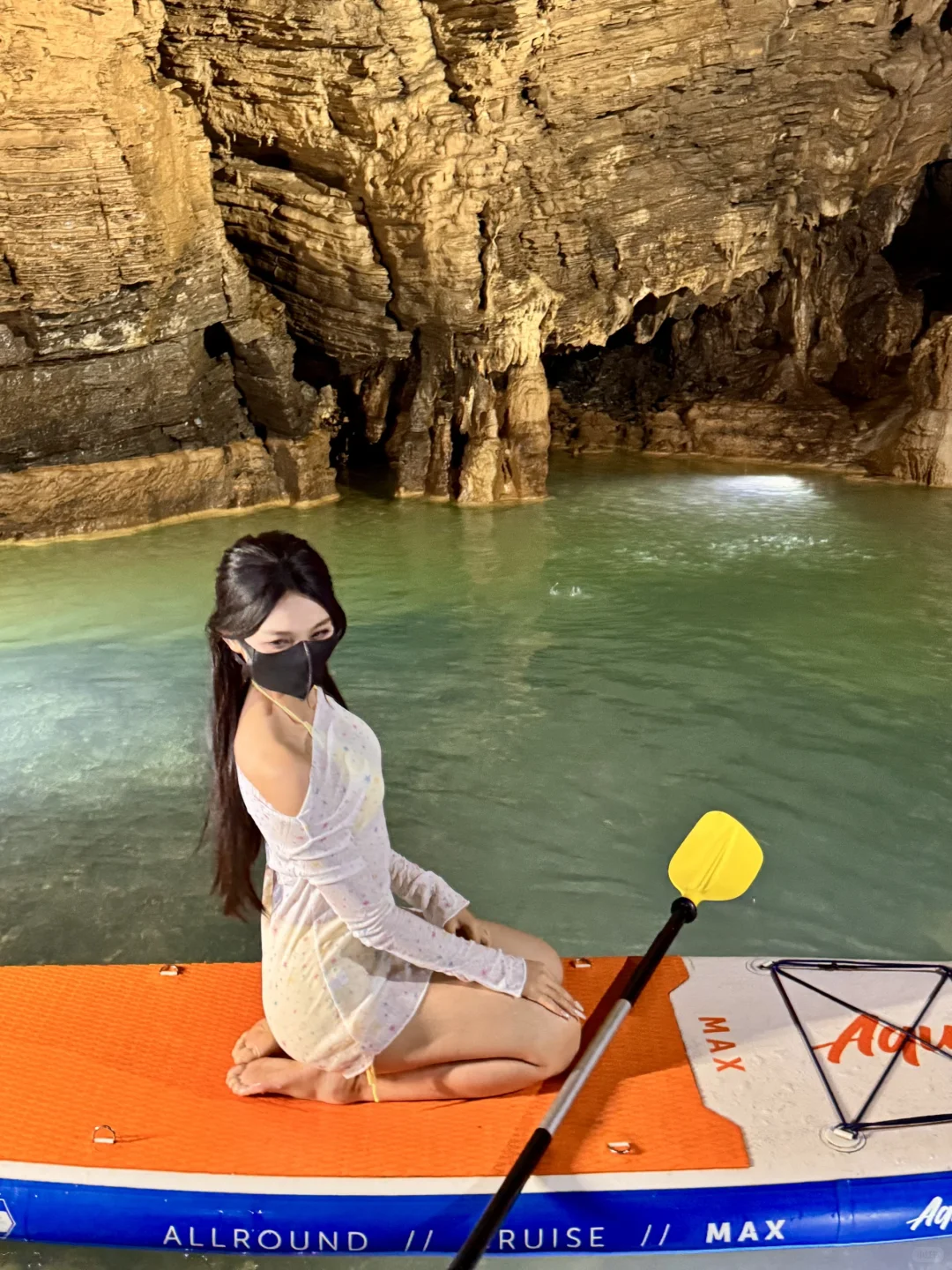 被美晕！龙门水岩洞穴浆板，比基尼美女出没！