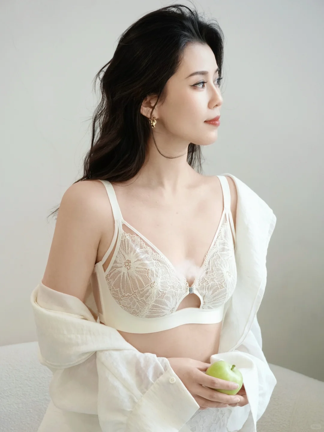 温柔且坚韧｜这才是大女主该穿的内衣