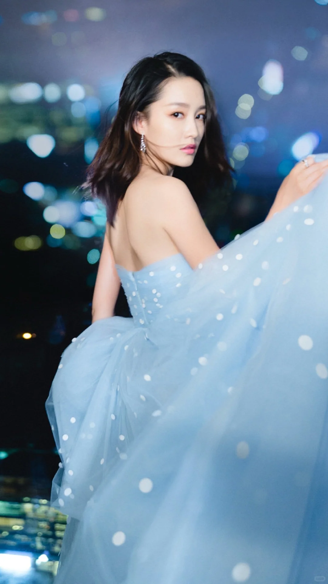 💕美到尖叫！李沁壁纸，每一张都超惊艳