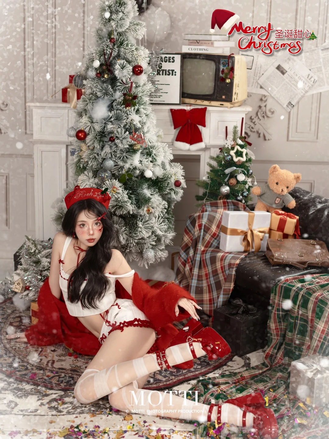圣诞风邂逅甜辣感💃室内氛围酿心动瞬间✨