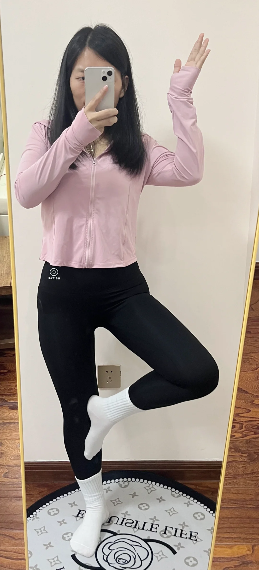 听劝系列！黑色更显瘦吗？