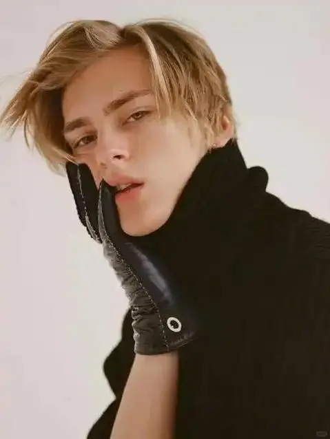 男模欣赏 多多 · Dominik Sadoch