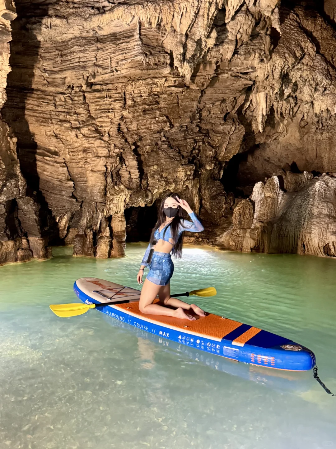 被美晕！龙门水岩洞穴浆板，比基尼美女出没！
