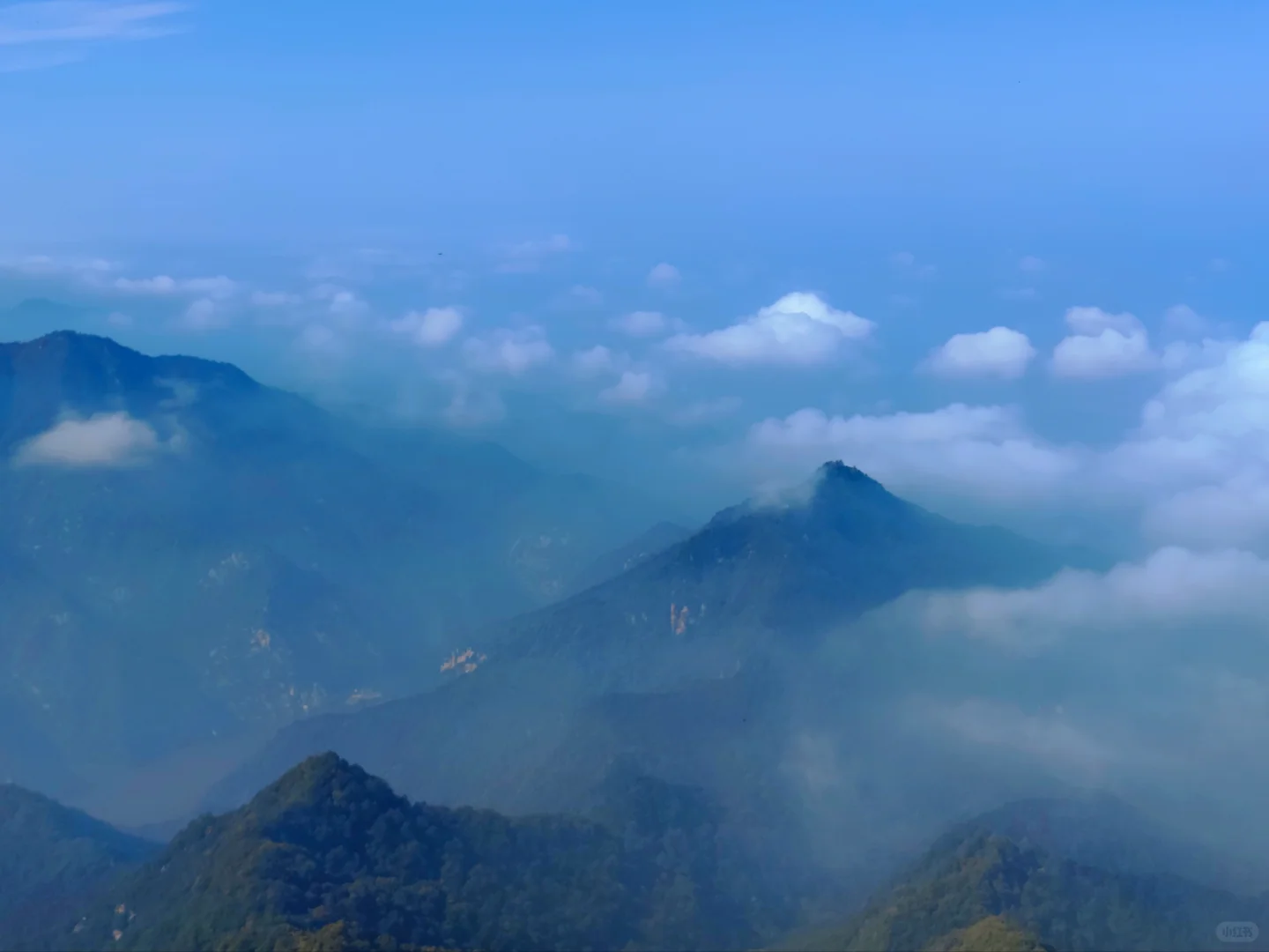 山是宇宙的呼吸⛰️‖我见青山多妩媚