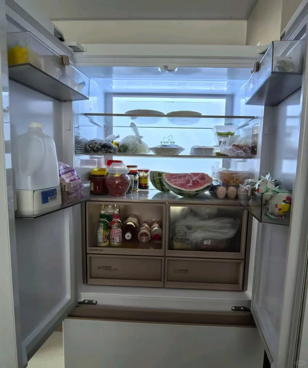 我家冰箱和女神同框了