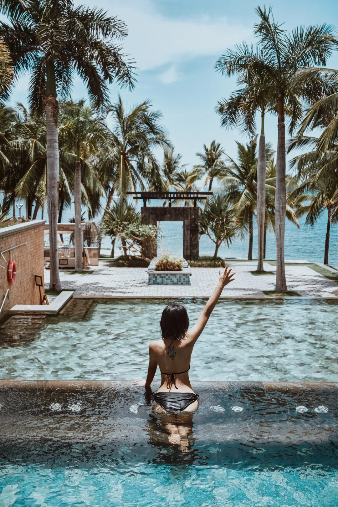 三亚小众打卡！比基尼美女必拍的文化机位