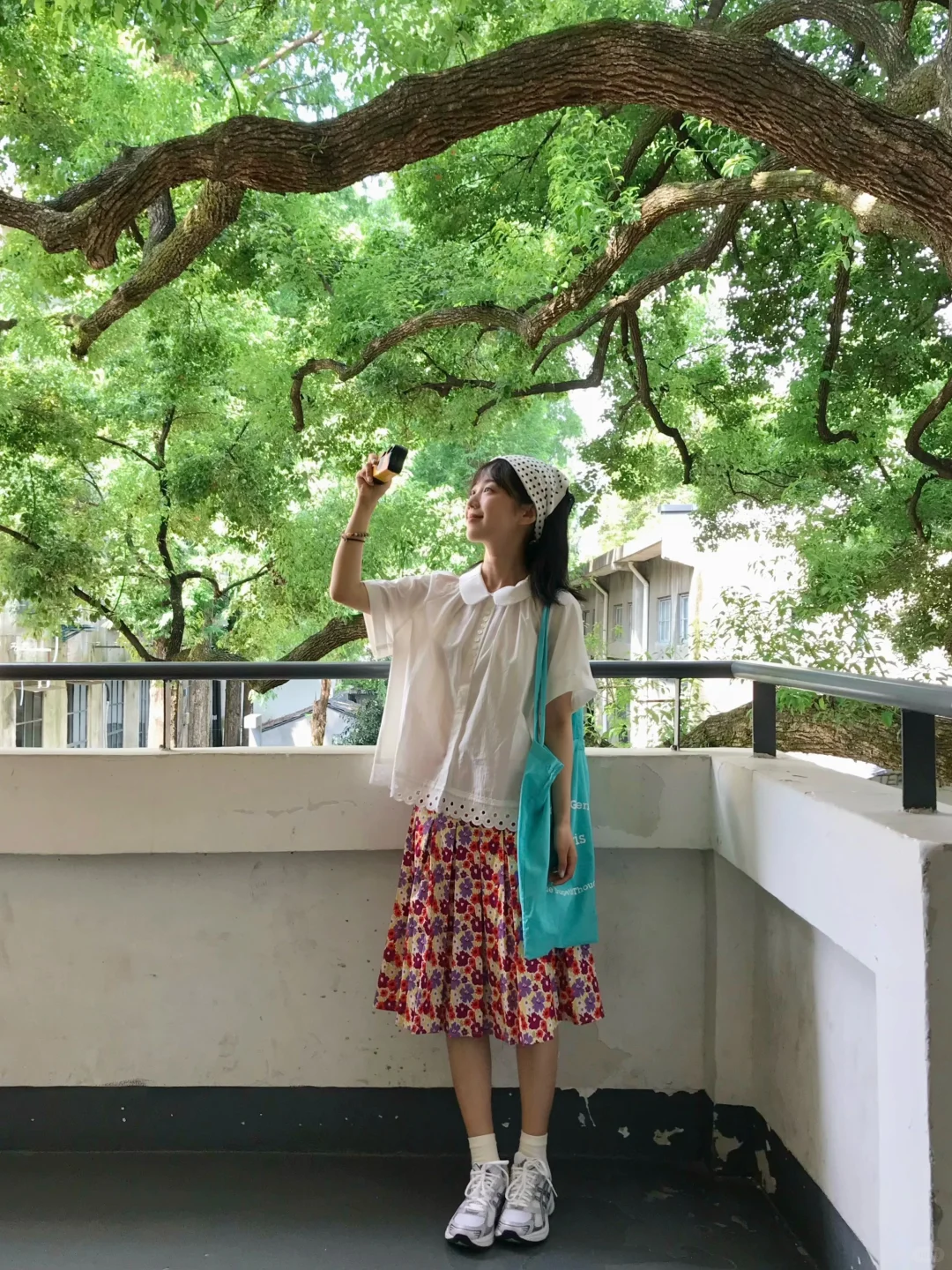 Nov girl｜存一些生命力拍照穿搭🎍