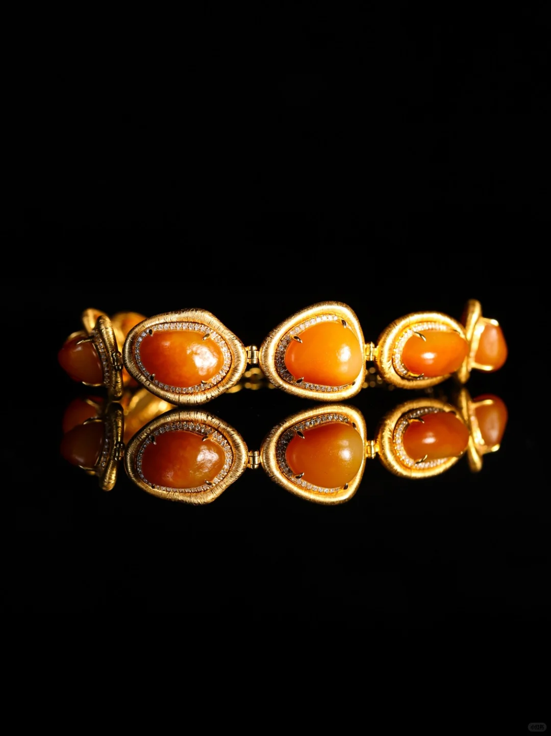 惊呆了！和田玉独籽还能这么玩儿？