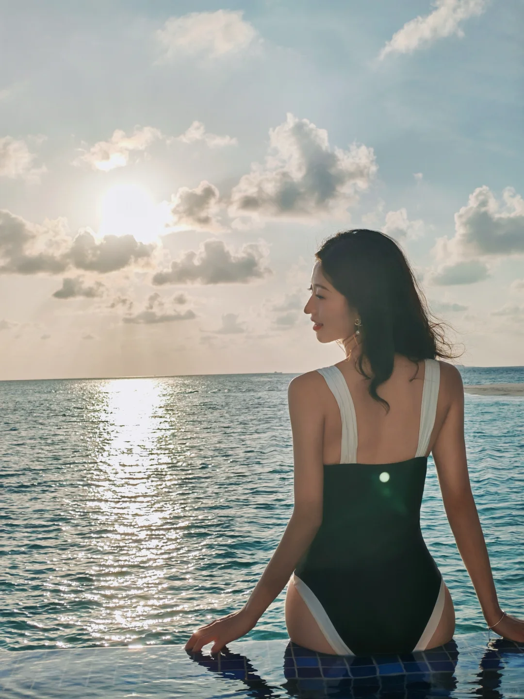 🌊马尔代夫水屋日记，泳装OOTD🖤