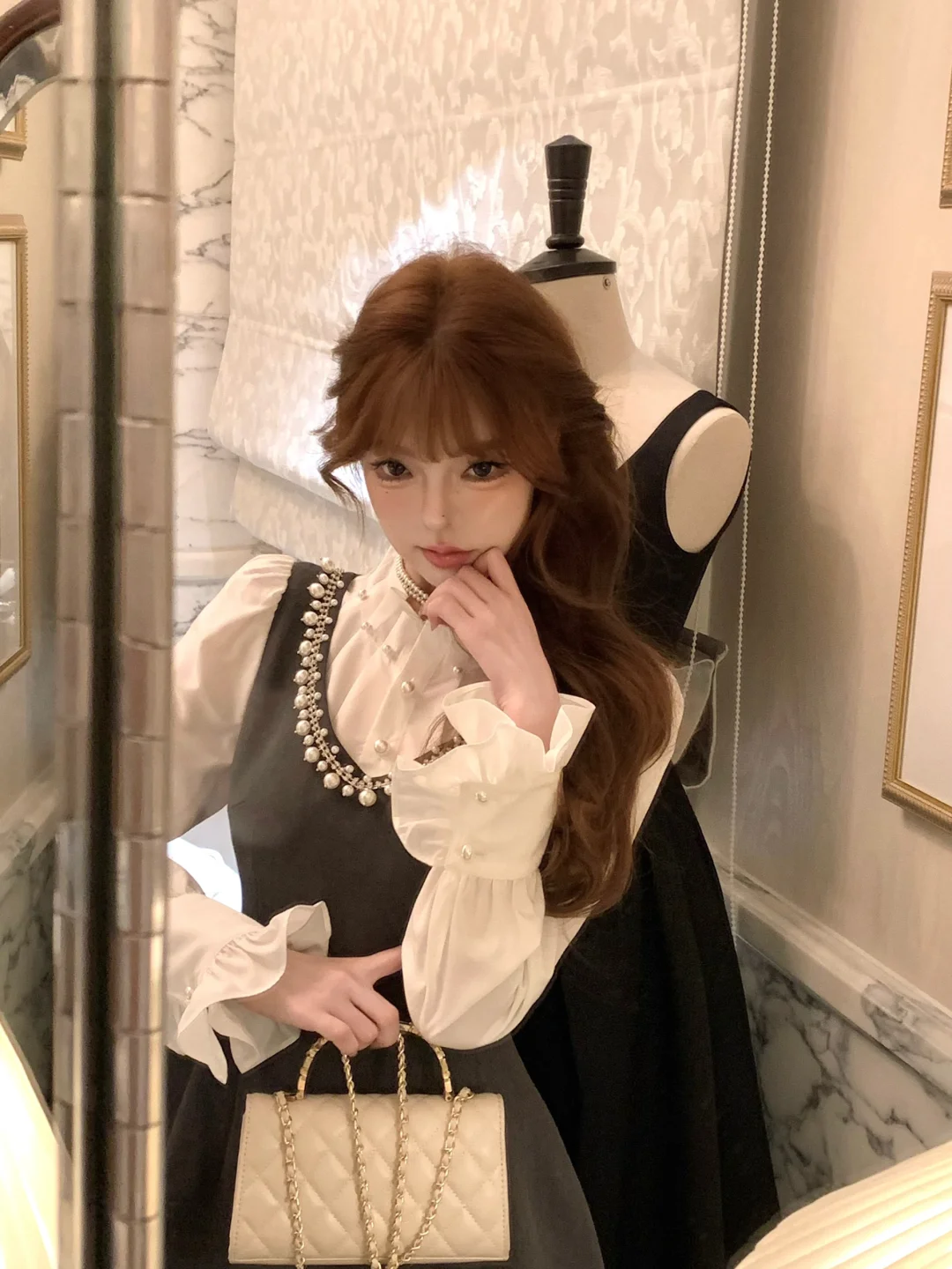 啊啊啊 好久没有穿到这么千金的显瘦A字裙了