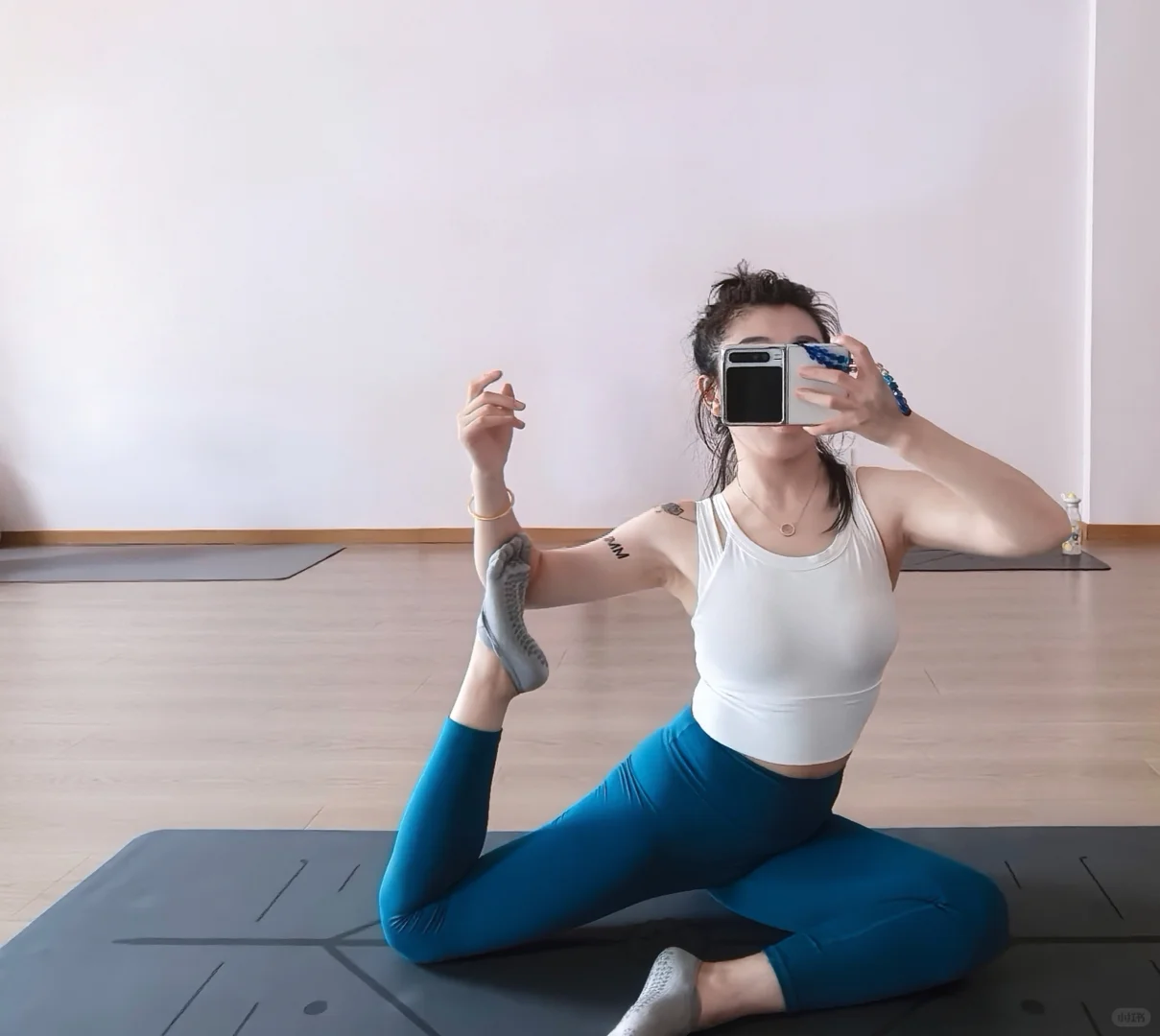 咱就是说 啥人一年四季穿瑜伽裤？