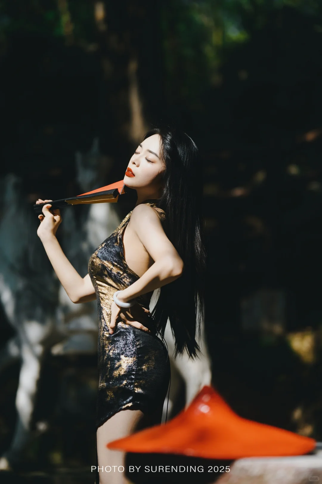 奶狗过来！跪下！蟒蛇姐姐有话说！