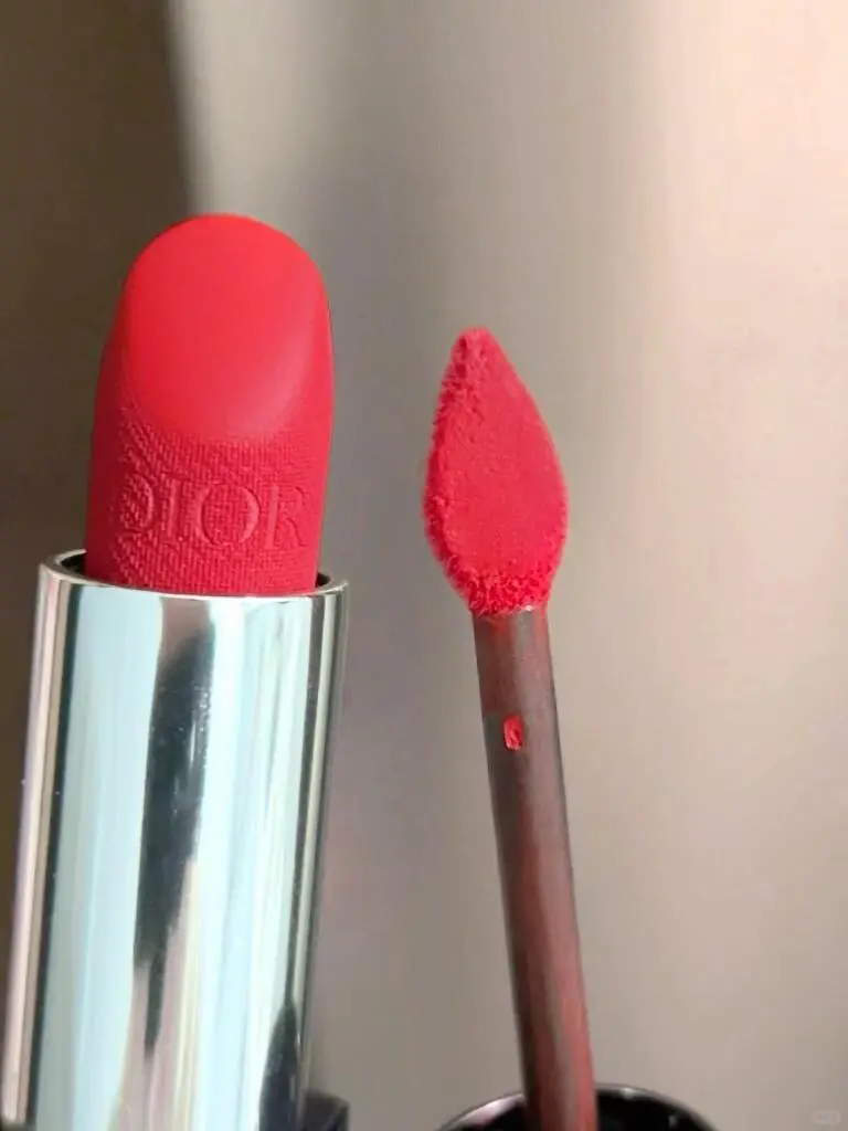 亲爱的🦅你的替来噜！冬日大女主红唇！