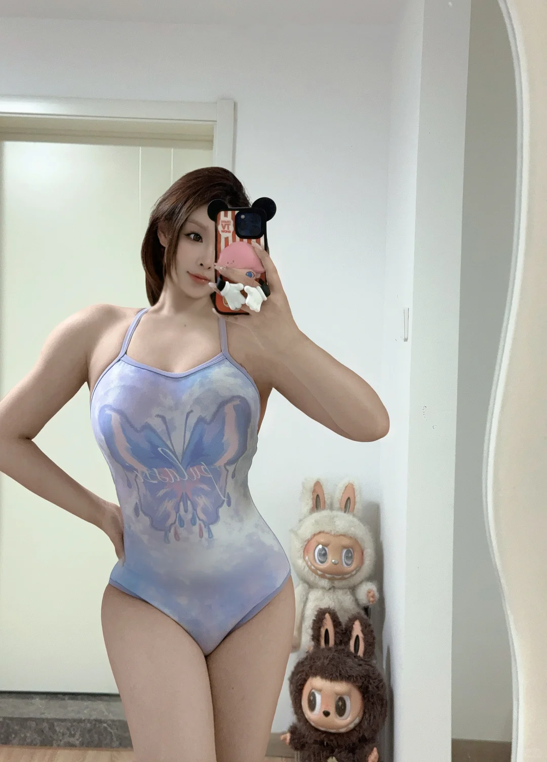 健身人的泳衣，还得是紫色