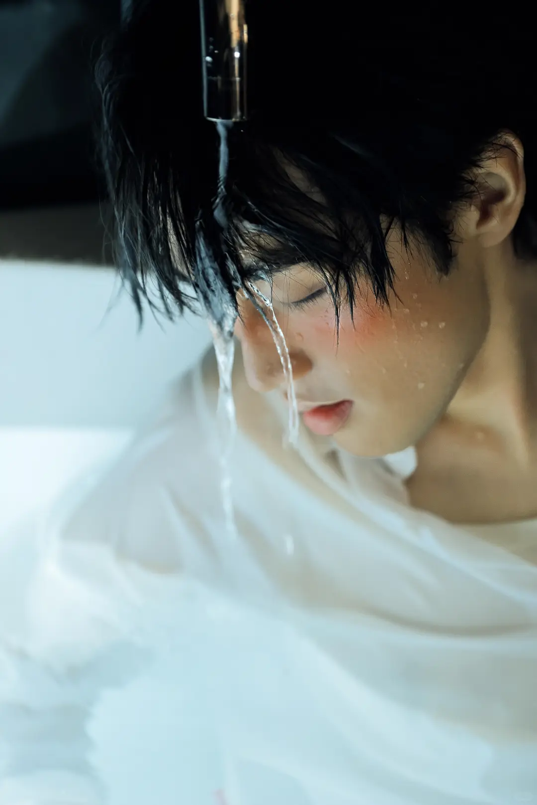 禁欲系男士浴缸写真🛁一整个被撩‼️
