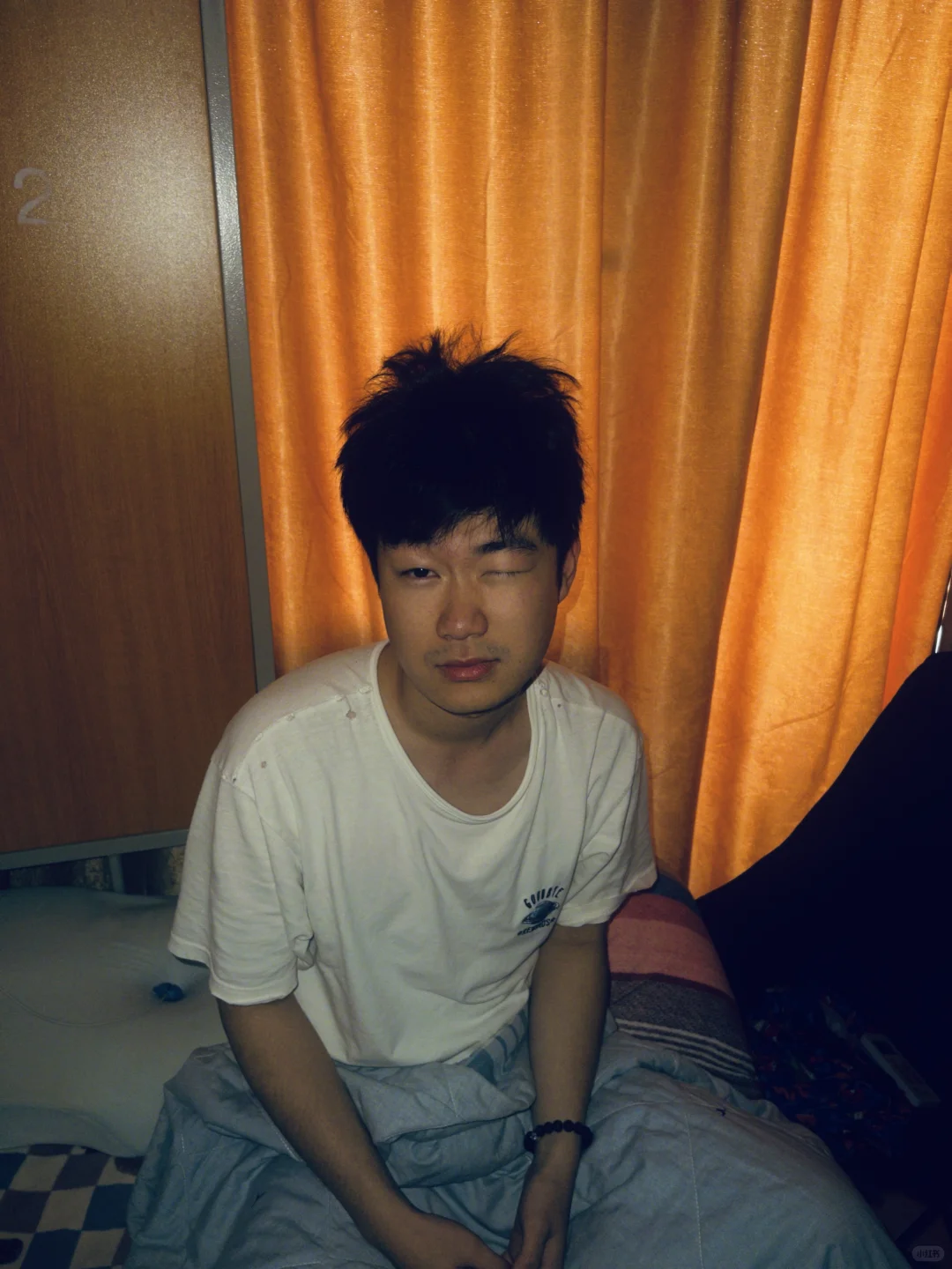 刚睡醒（娇柔做作版）