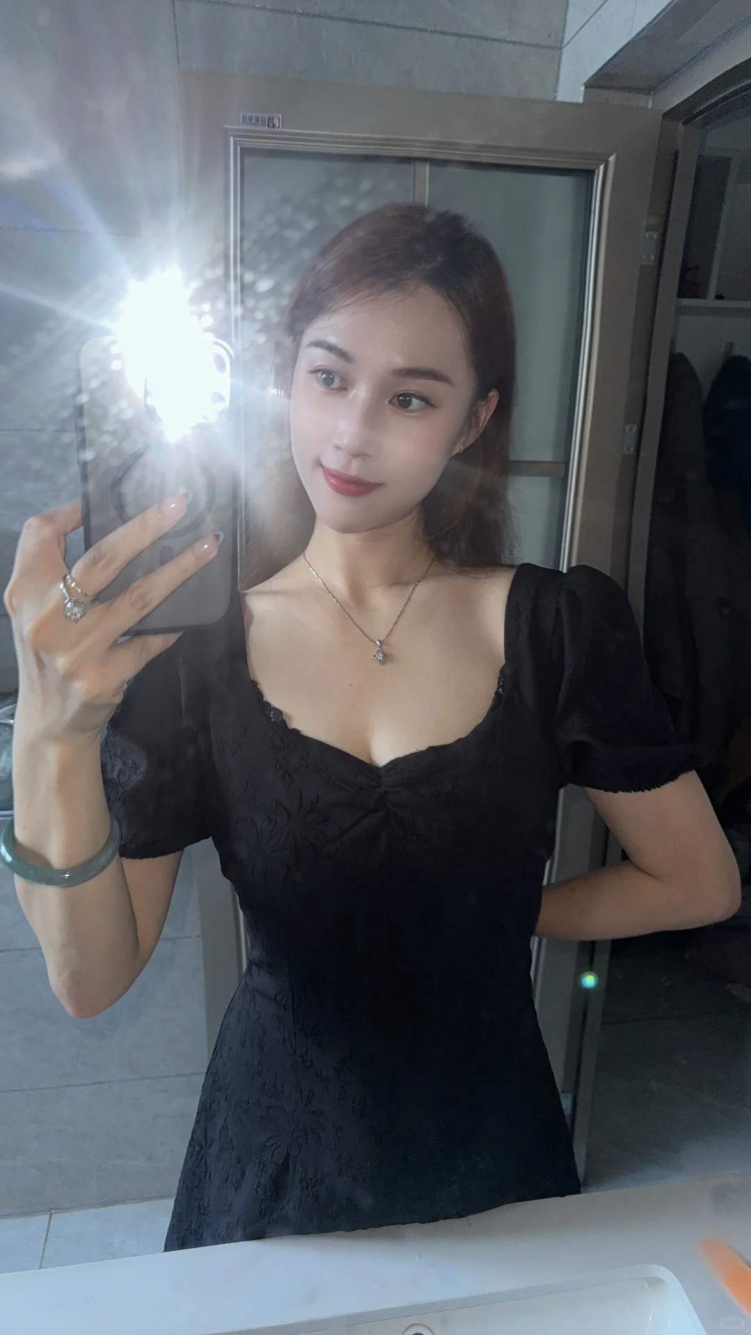 少女感的少妇，褒义还是贬义？