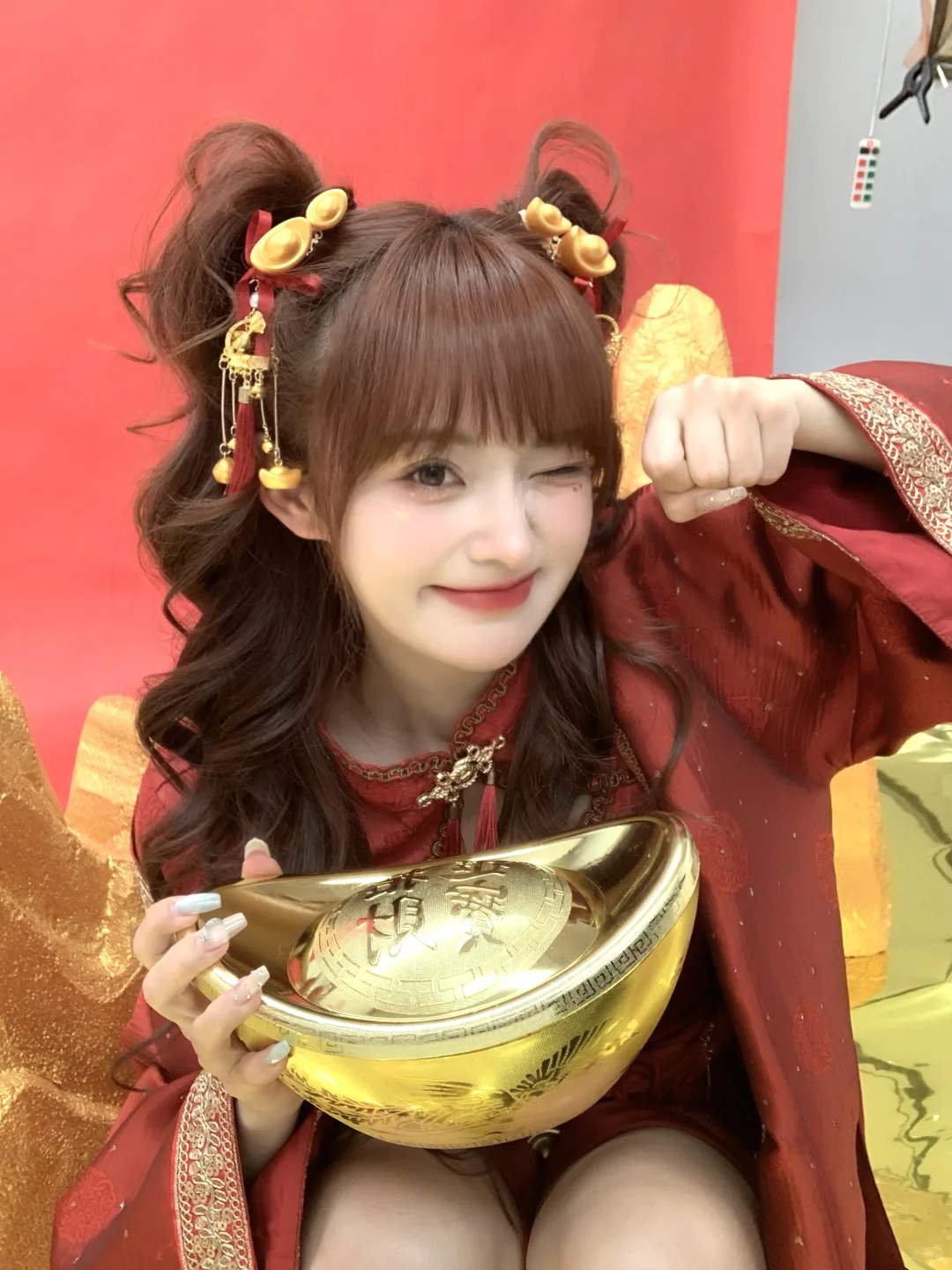 不要桃花 要钱花💰💰💰