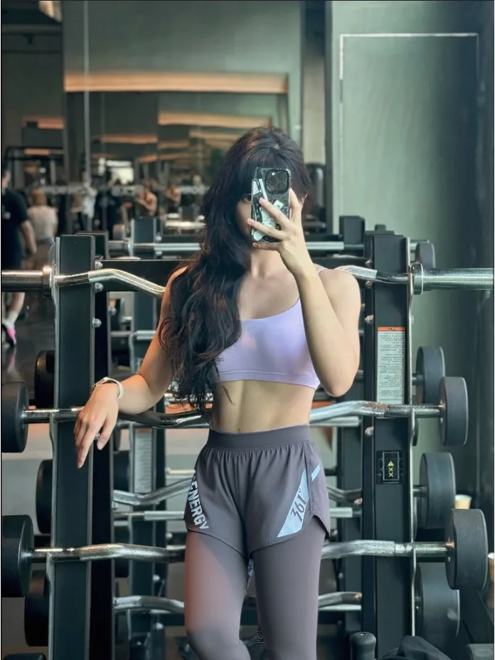 这条假两件瑜伽裤把我从社死现场捞回来了