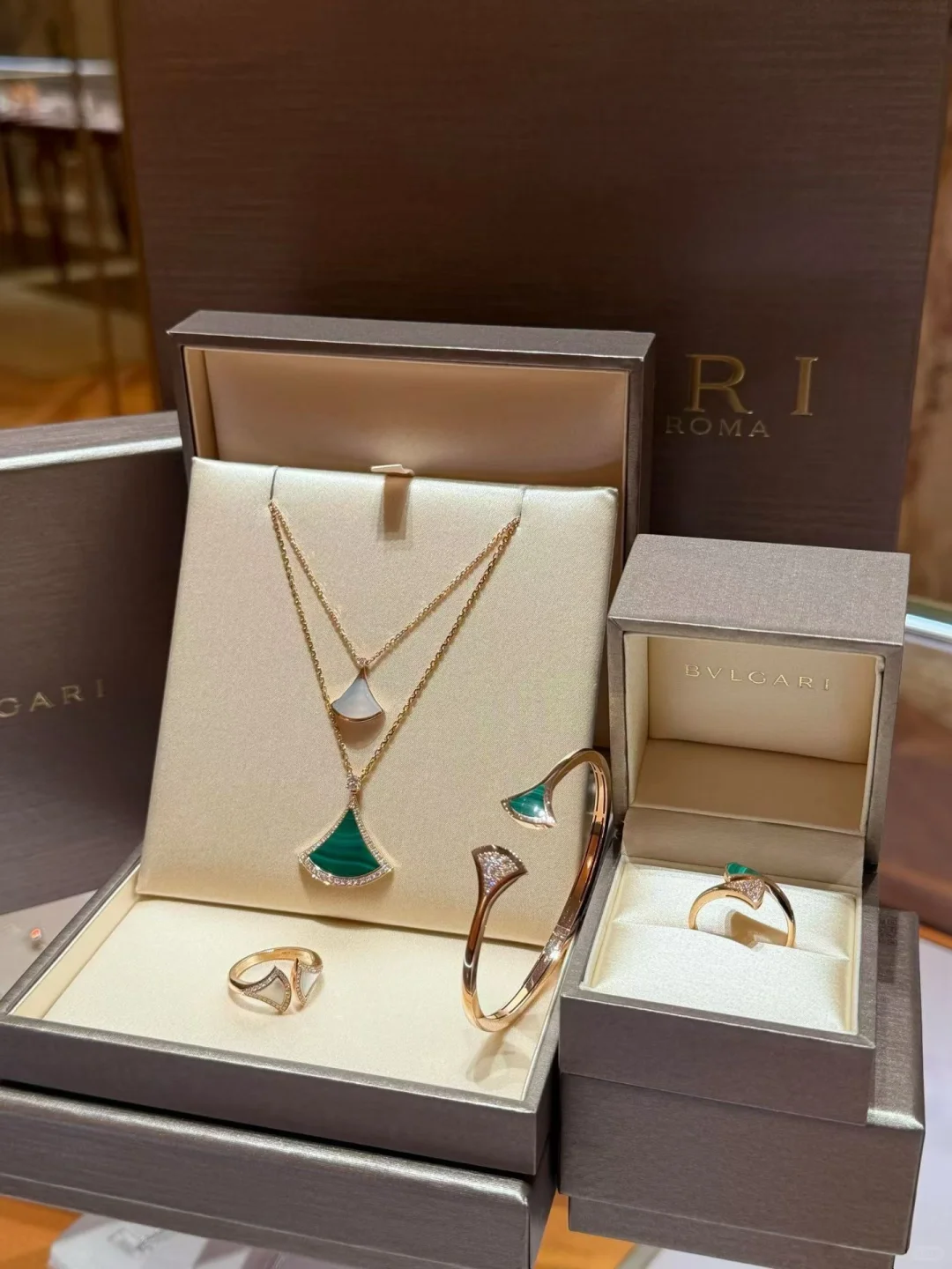 宝格丽女神之梦~🪭