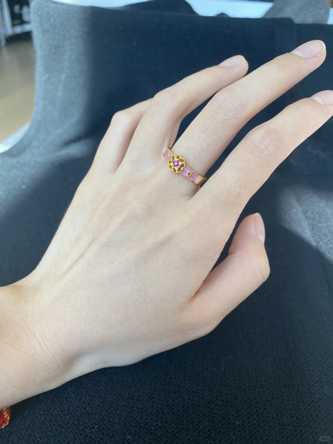 偶尔也想做个温柔妩媚的小女人