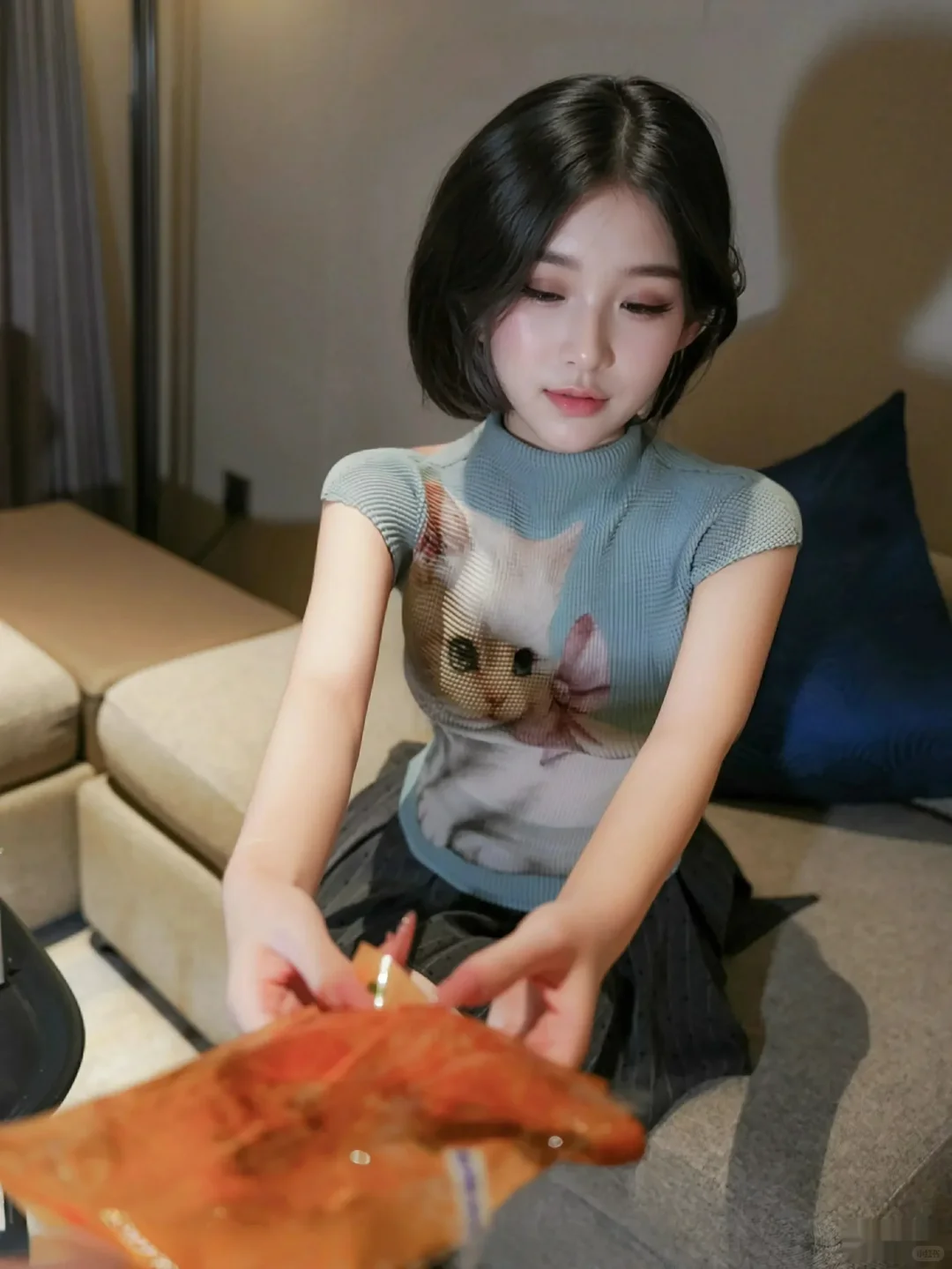 新人@汁汁最新写真发布70p