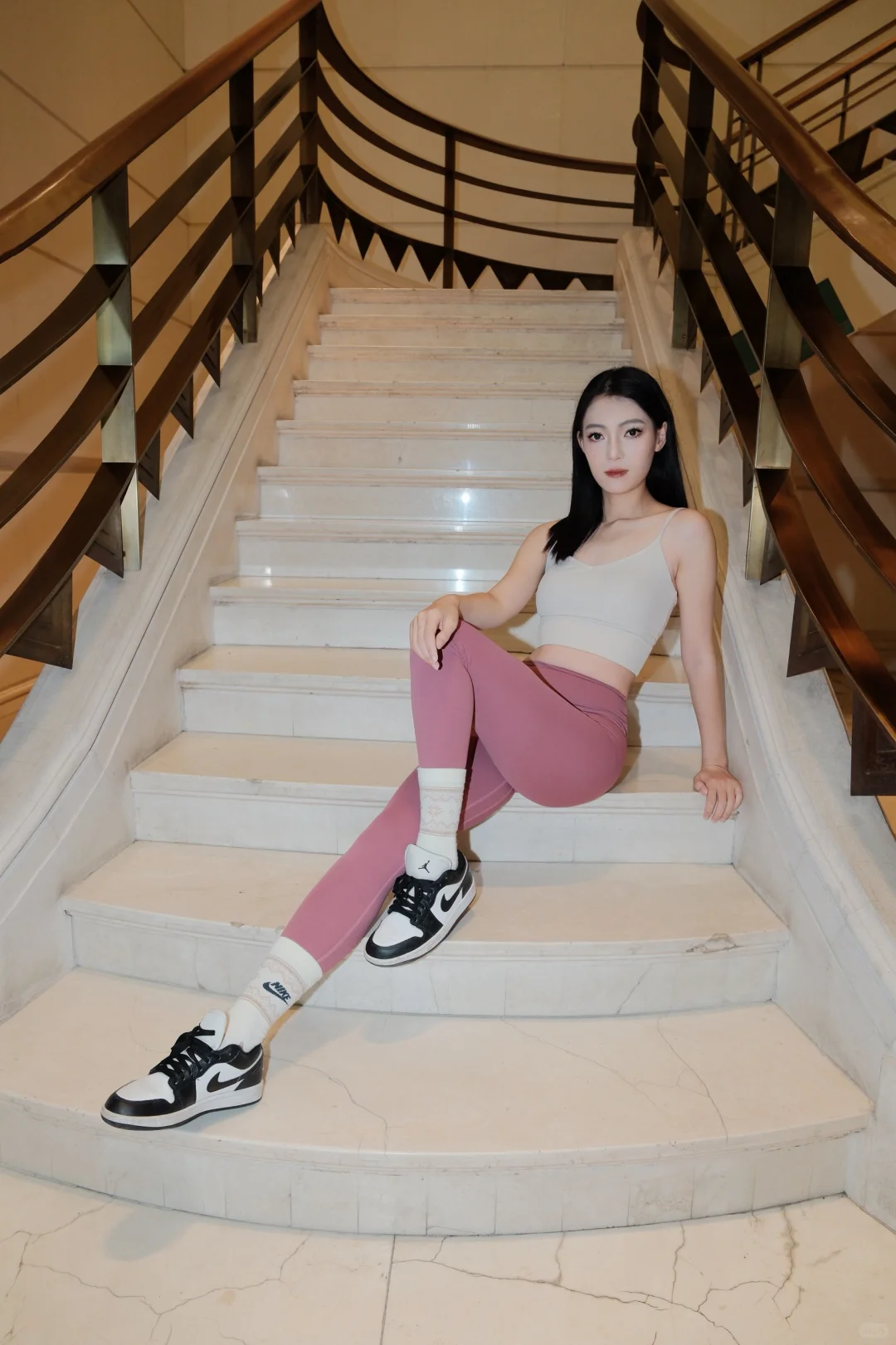 救命！穿上这条瑜伽裤腿长两米八！⚡️