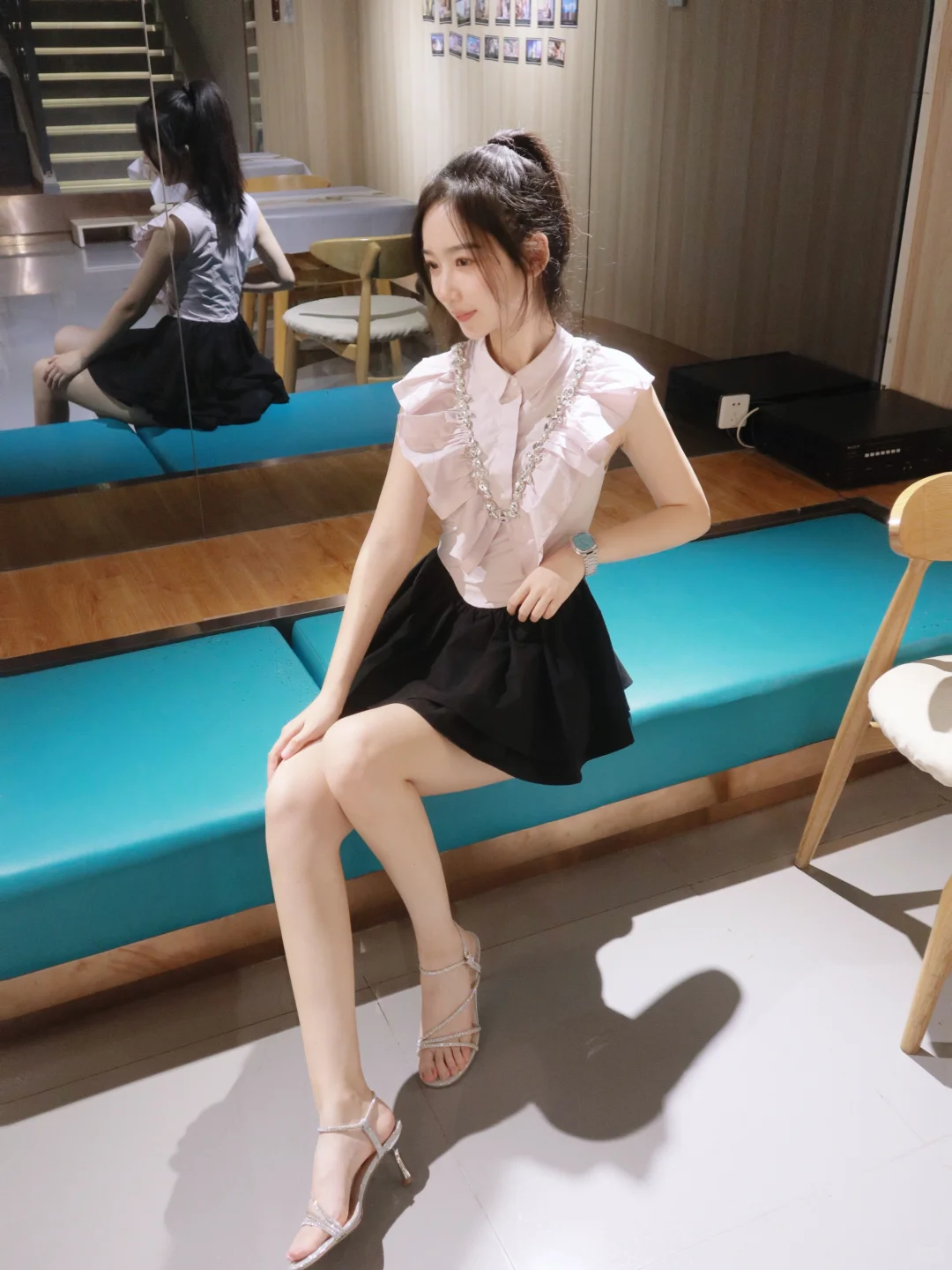 爱拍照的小姐姐一枚吖