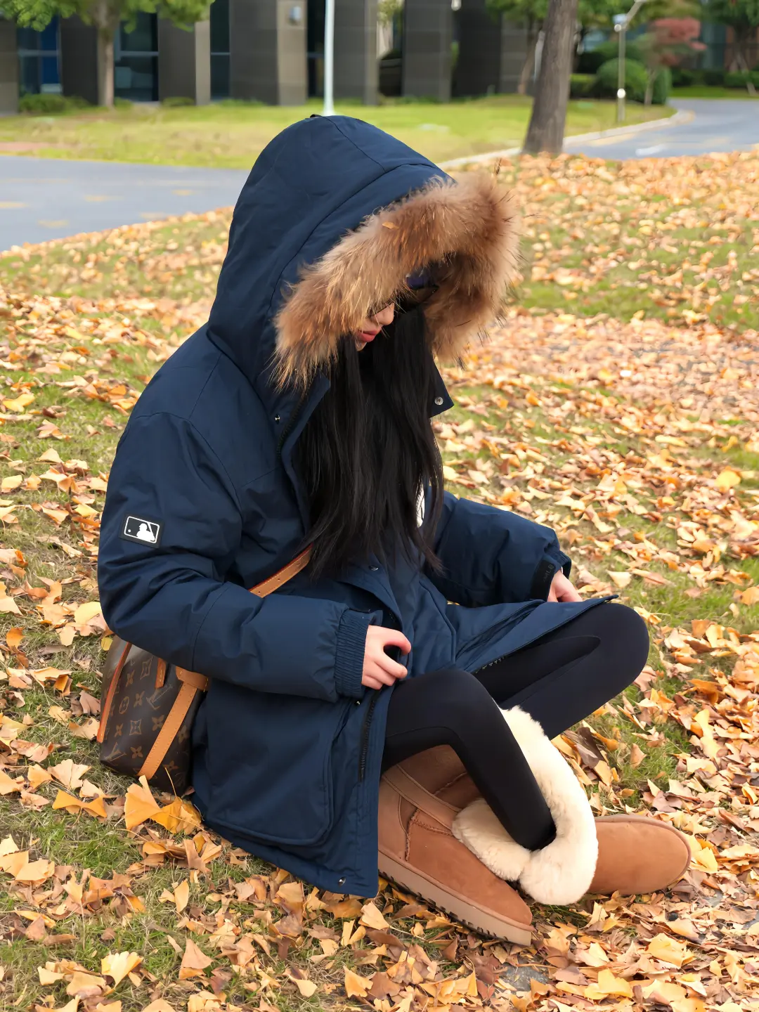 mlb大毛领羽绒服显瘦绝了，有韩剧女主松弛感