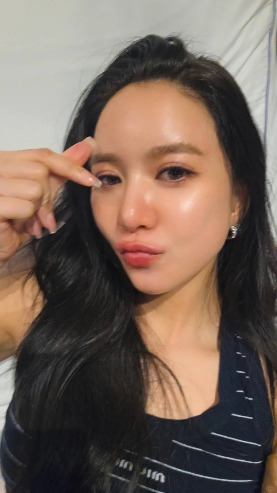 姐昨天晚上又发私房照了😍