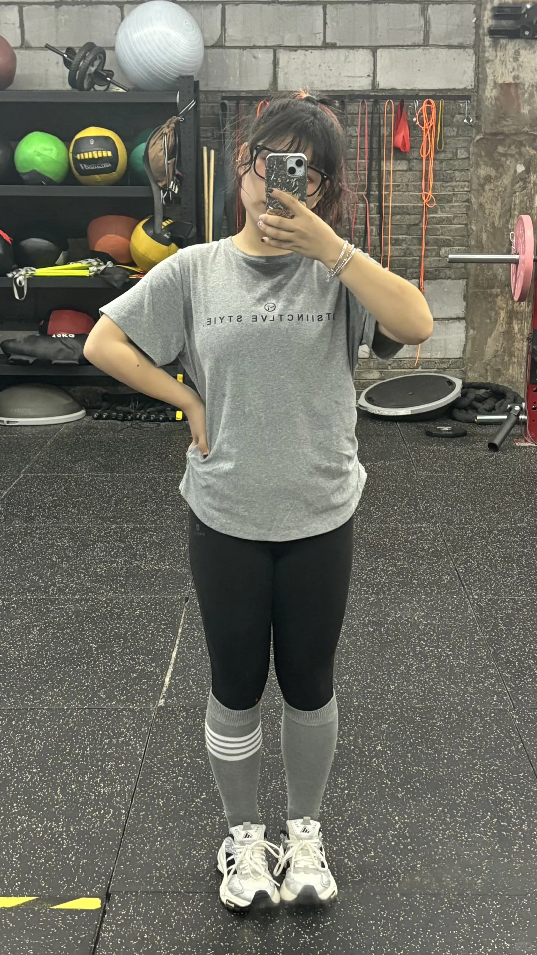 大胆去试试瑜伽裤！