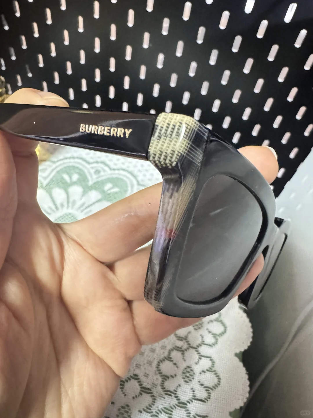 Burberry女神沐浴，就是秋冬必选