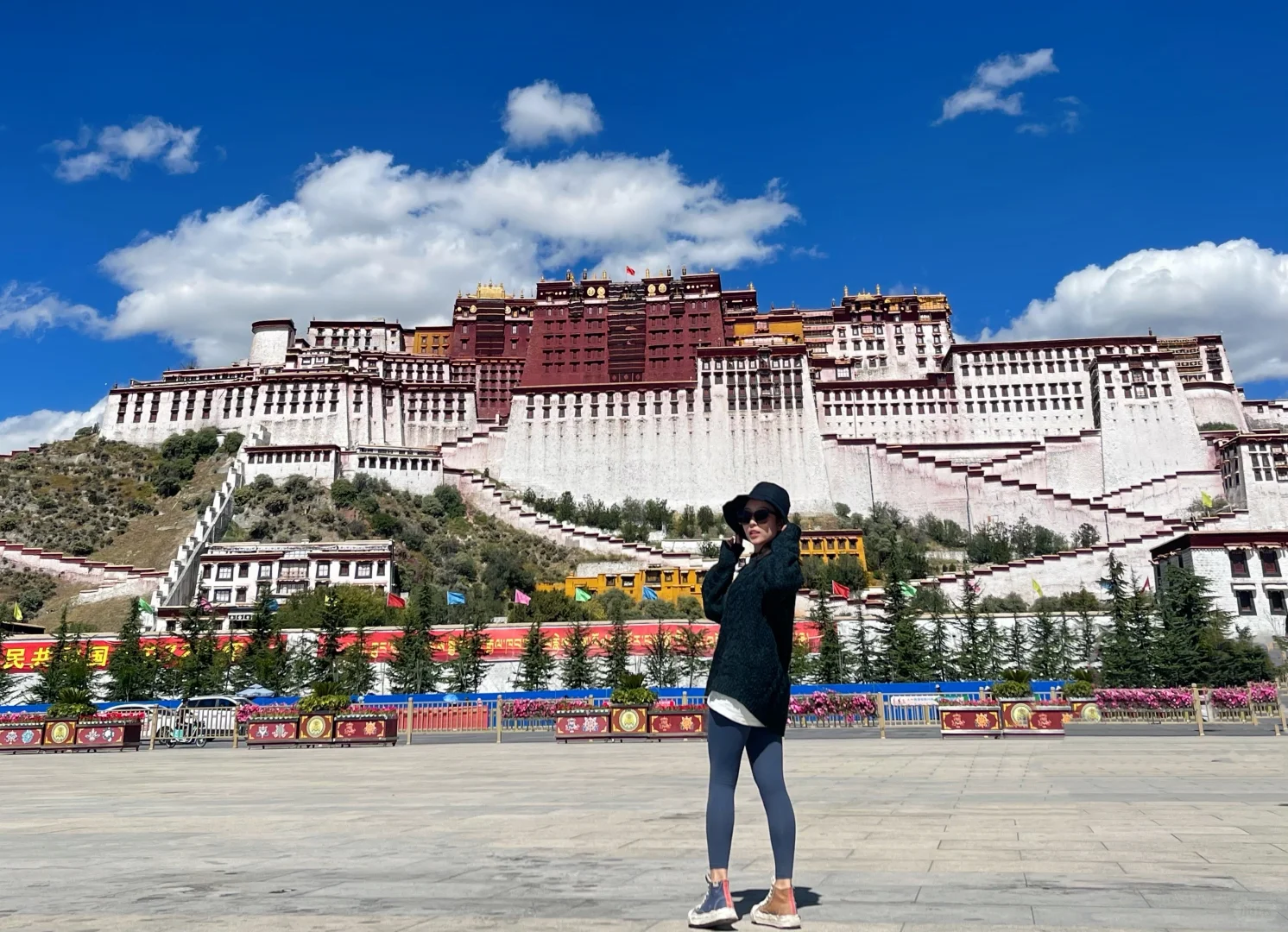 咱就是说 啥人一年四季穿瑜伽裤？