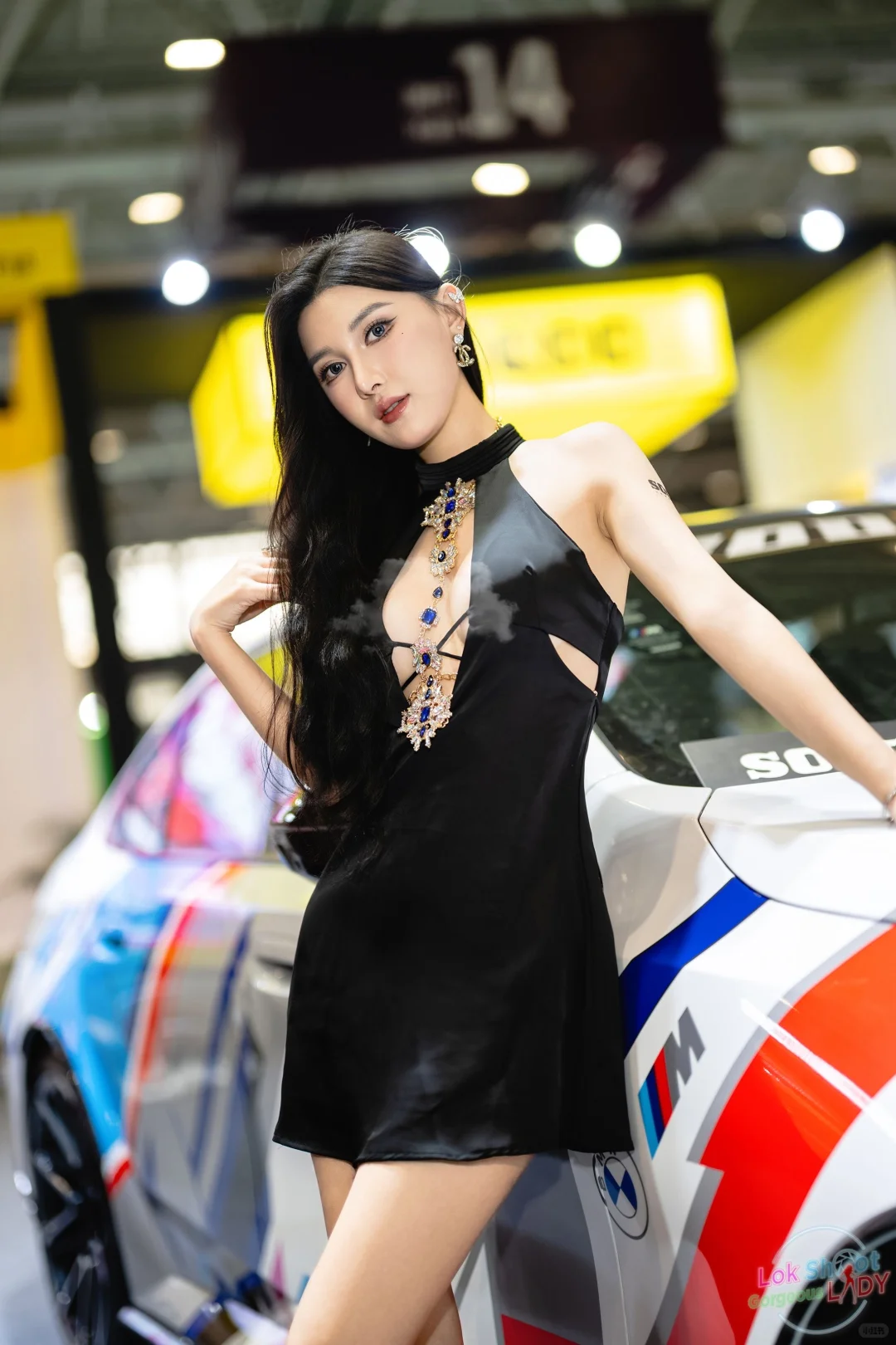 今日份壁纸/小露娜.