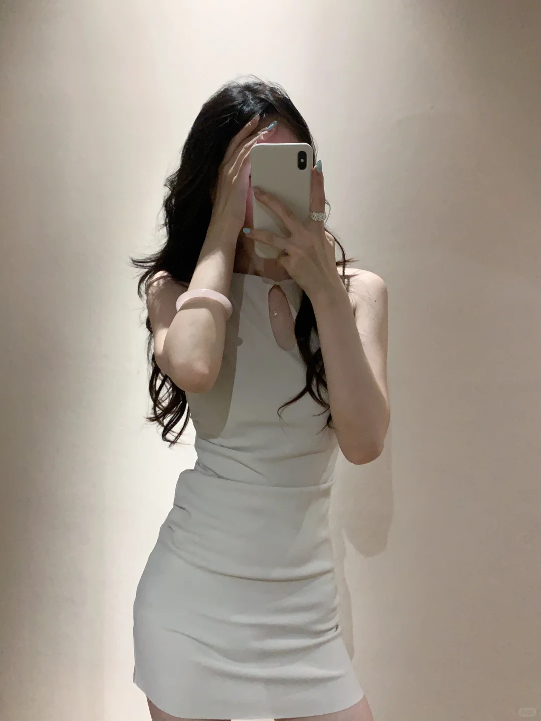 只有强者才配进入我的衣橱(美女感连衣裙