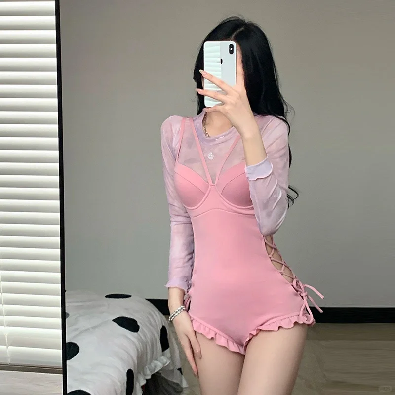 连体泳衣粉色保守度假温泉泳装