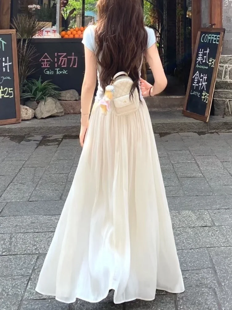 发现了一件超级好穿的半身裙！！！！