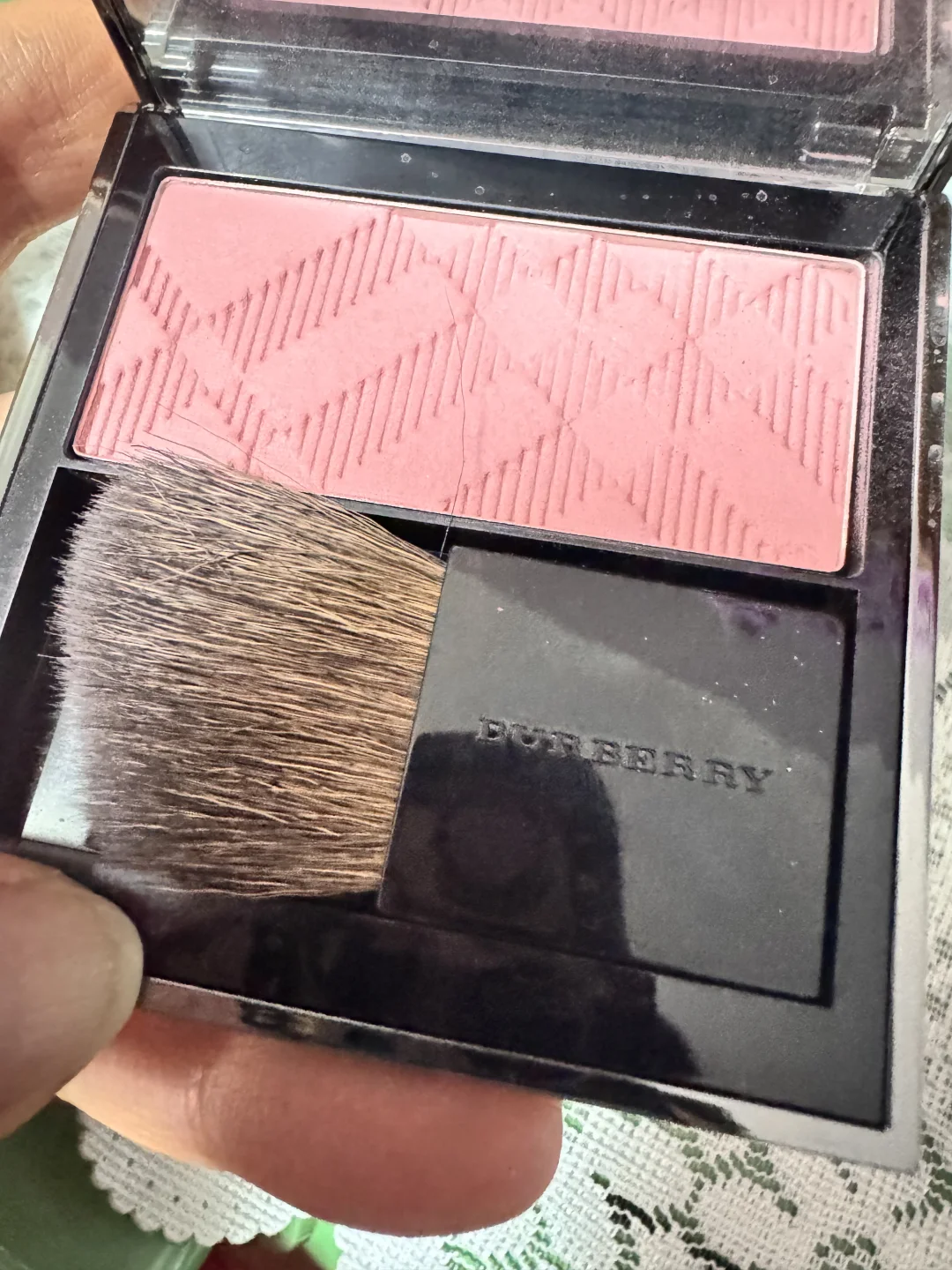 Burberry女神沐浴，就是秋冬必选