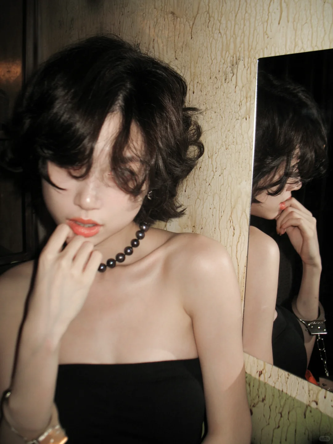 在“监狱”风OOTD 妈见打系列😿