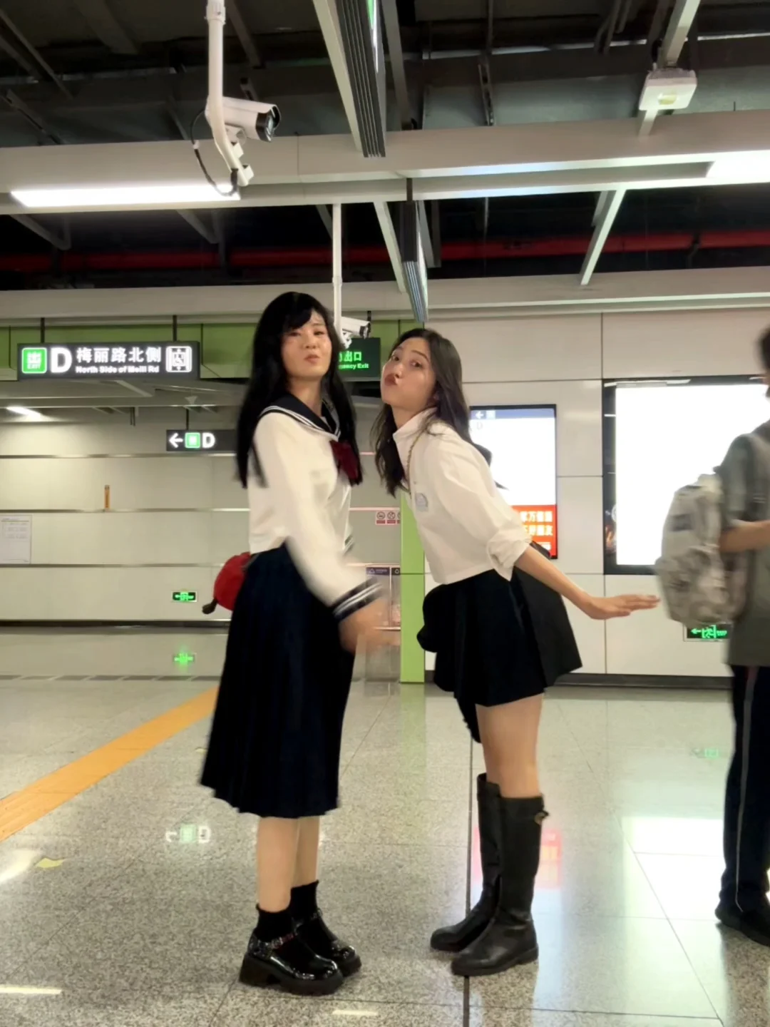 粉色娇嫩，你如今几岁了哈哈